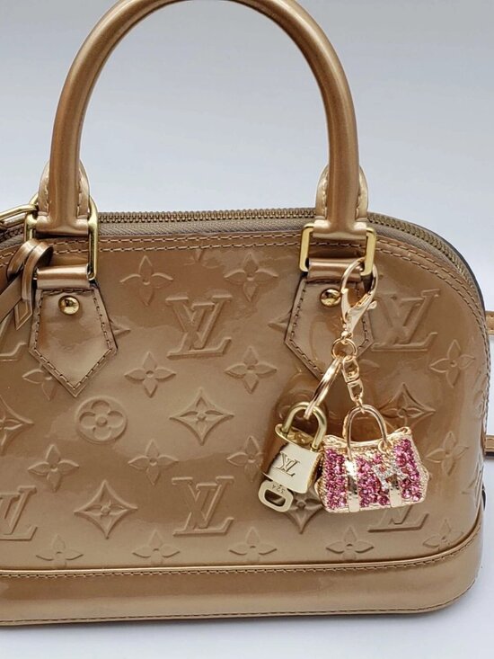 Authentic Louis Vuitton Lock & Key with Unbranded Bag Charm, Keychain - Picture 3 of 7